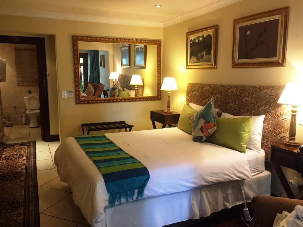 Elizabeth Manor Guest House Йоханесбург Екстериор снимка
