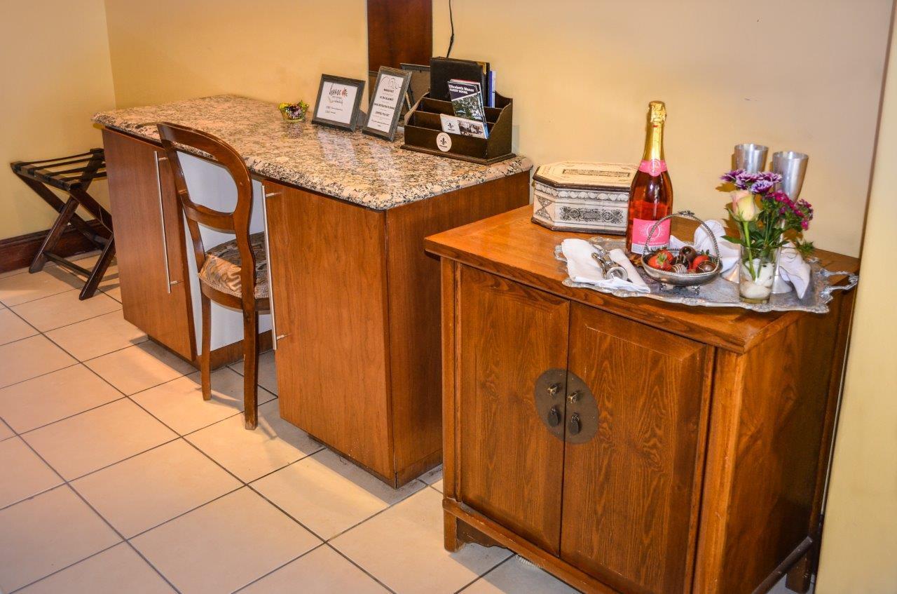 Elizabeth Manor Guest House Йоханесбург Екстериор снимка