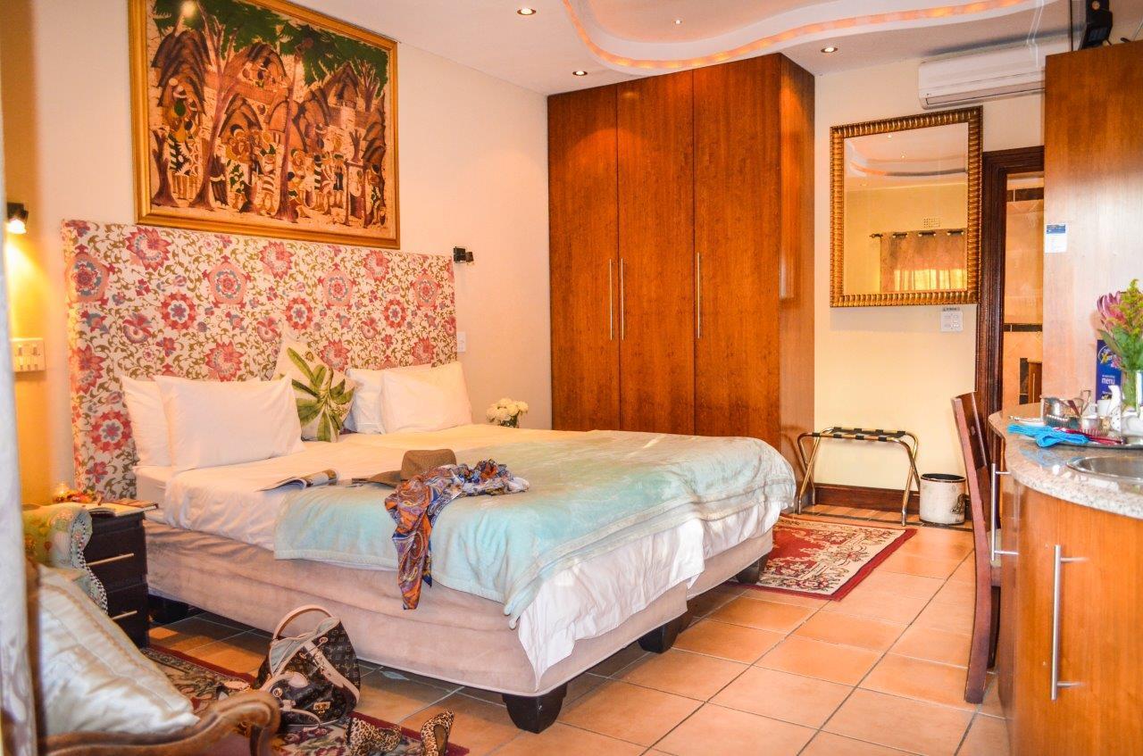 Elizabeth Manor Guest House Йоханесбург Екстериор снимка