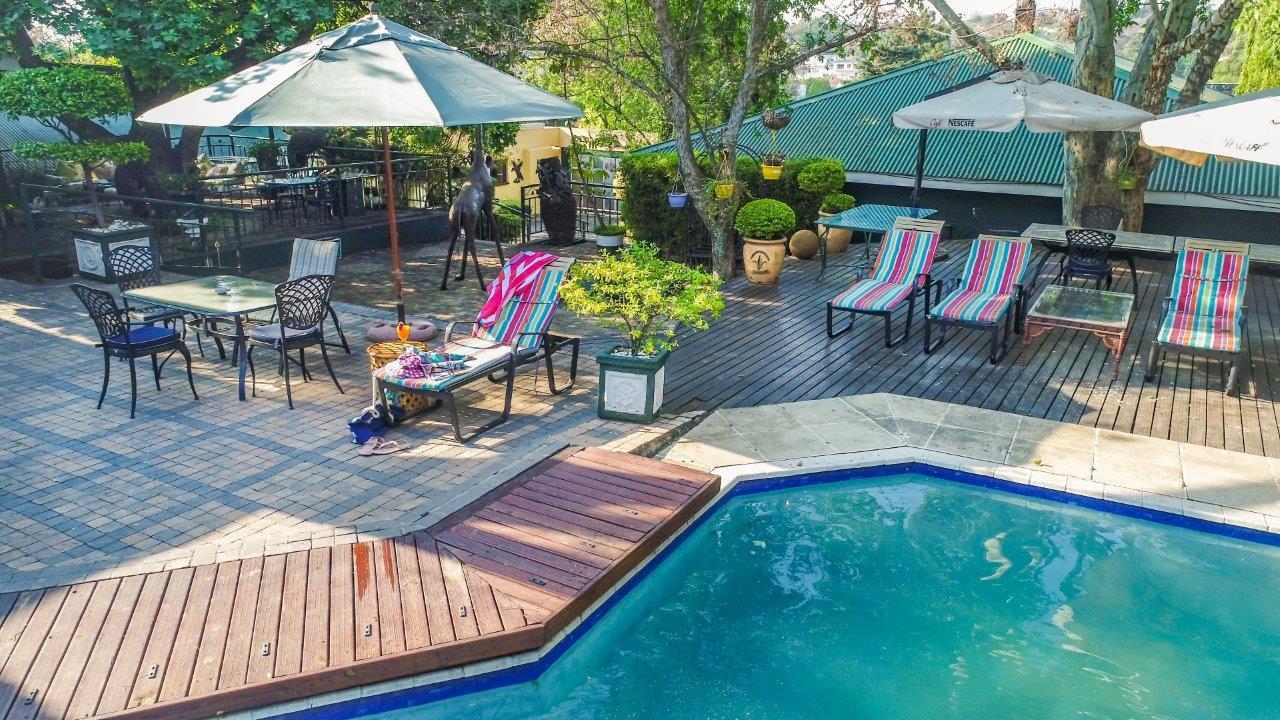 Elizabeth Manor Guest House Йоханесбург Екстериор снимка
